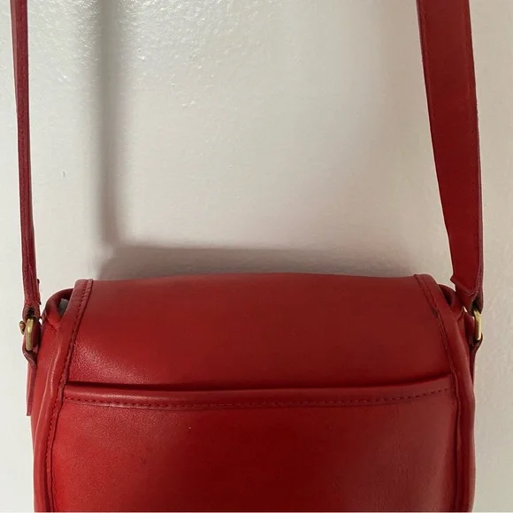 Vintage Coach Saddle Bag No. 9851 - Red Leather - Picture 9 of 17
